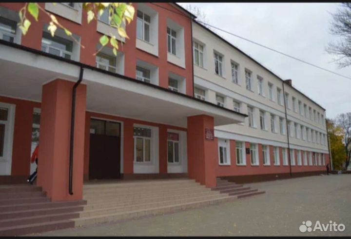 Уборщик служебных помещений