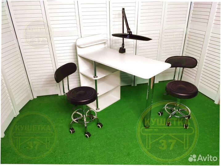 Стол для маникюра