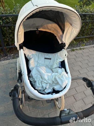 Коляска-люлька с повортными колесами Bebecar