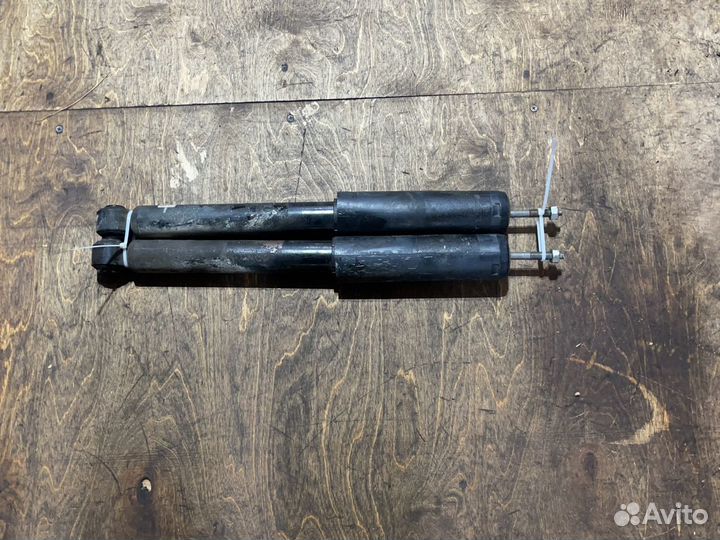 Задние амортизаторы на Опель Корса Ц, Corsa C