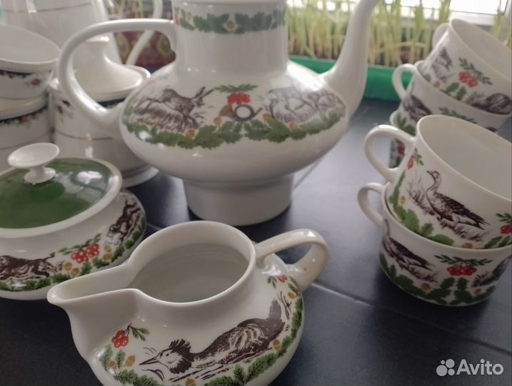 Фарфоровый сервиз