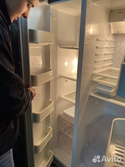 Холодильник бу lg