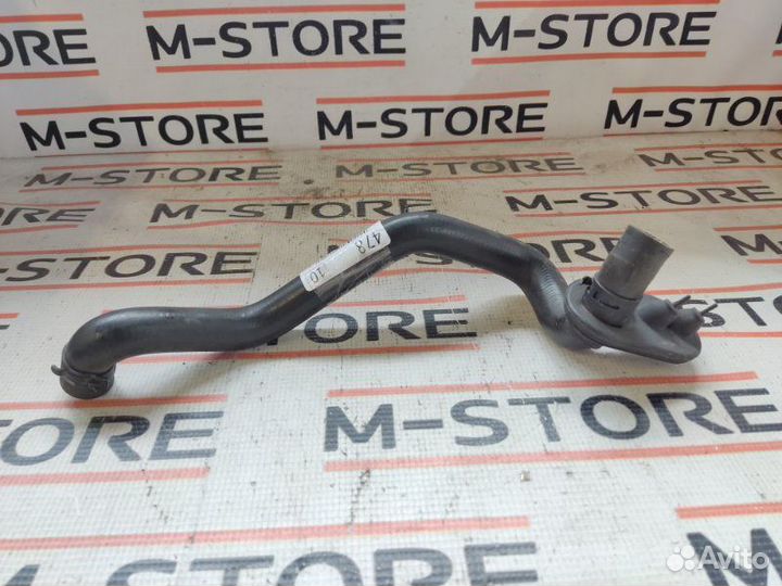 Патрубок дополнительной помпы Mercedes-Benz