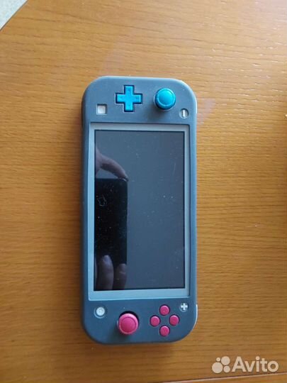 Nintendo switch lite pokemon