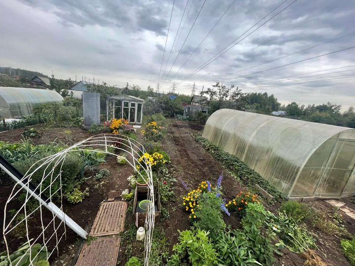 Дом 20 м² на участке 4,5 сот.