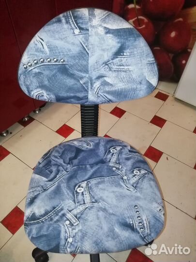 Детское кресло