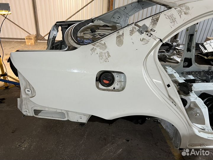 Кузовные детали Mercedes W211 E 320 M112.949