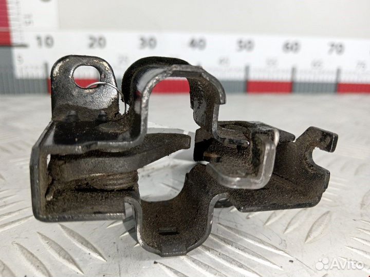 Замок капота для mercedes-benz C-Class (W203)