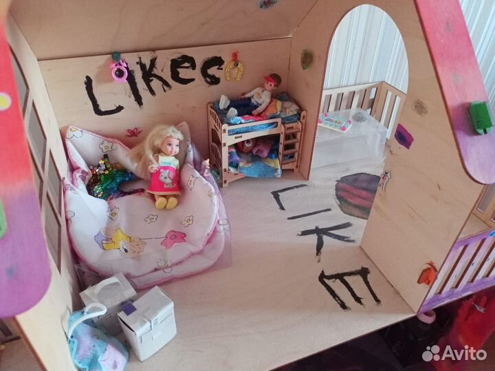 Кукольный домик