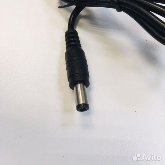 Блок питания LP-127 22V,0.5A штекер 5.5*2.1