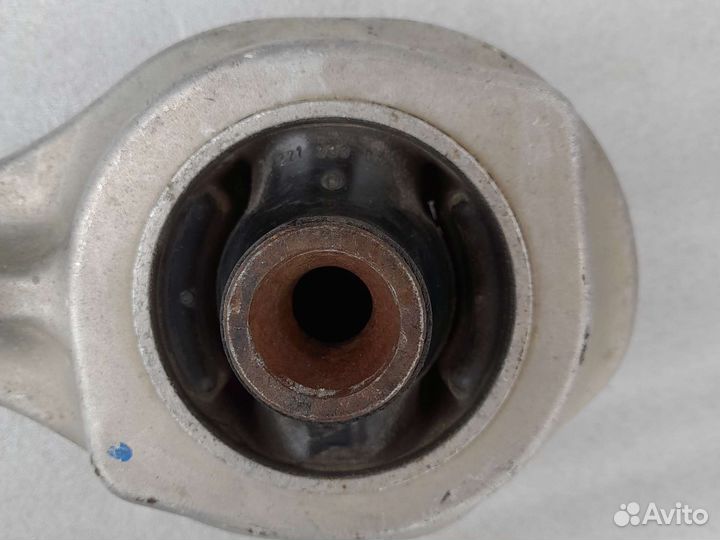 Рычаг нижний передний правый Mercedes-Benz W221