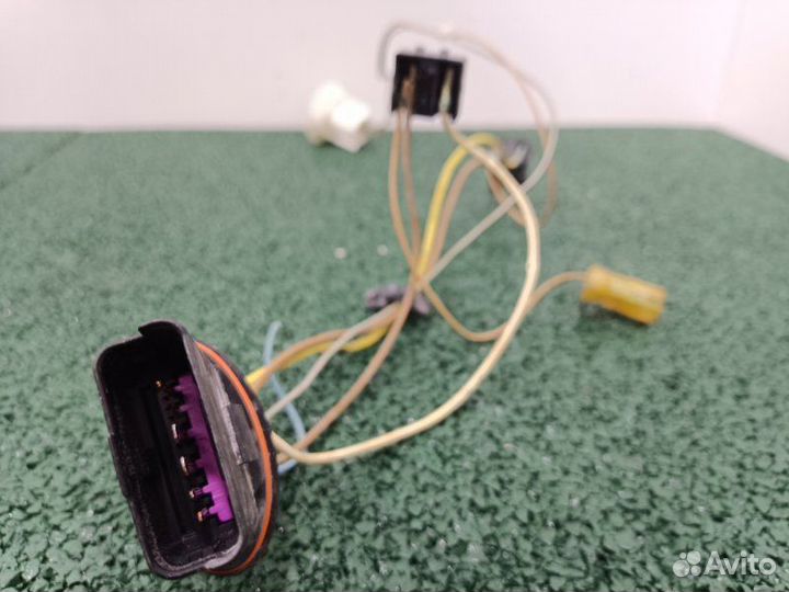 Проводка фары Renault Fluence K4M838 2012