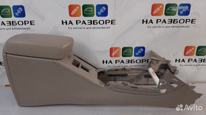 Консоль между сидений Toyota Rav4 ACA30 1AZ-FE