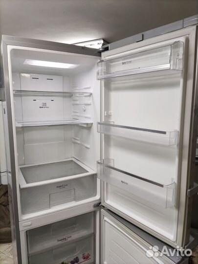 Холодильник LG No Frost