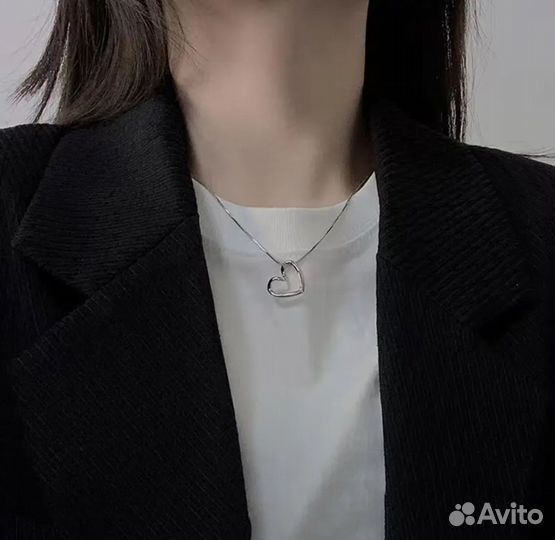 Колье, ожерелье цепочка с подвеской сердце