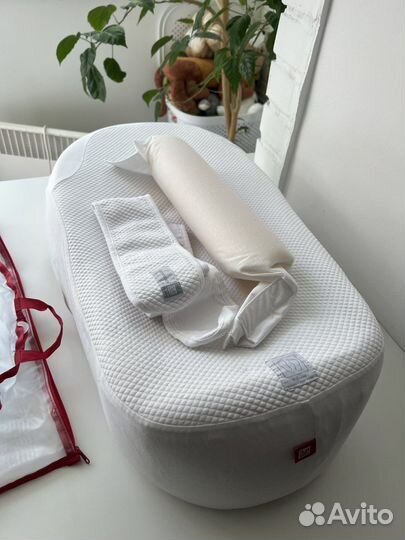 Кокон для новорожденных