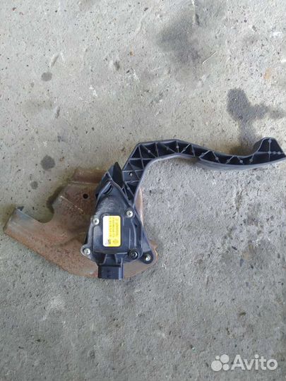 Педаль газа ваз largus