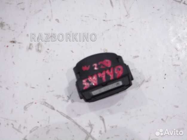 Кнопка обогрева сидений