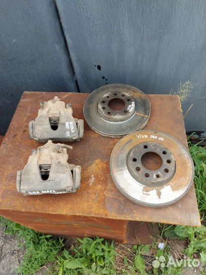 Суппорт передний L\R Opel Astra G Chevrolet Viva