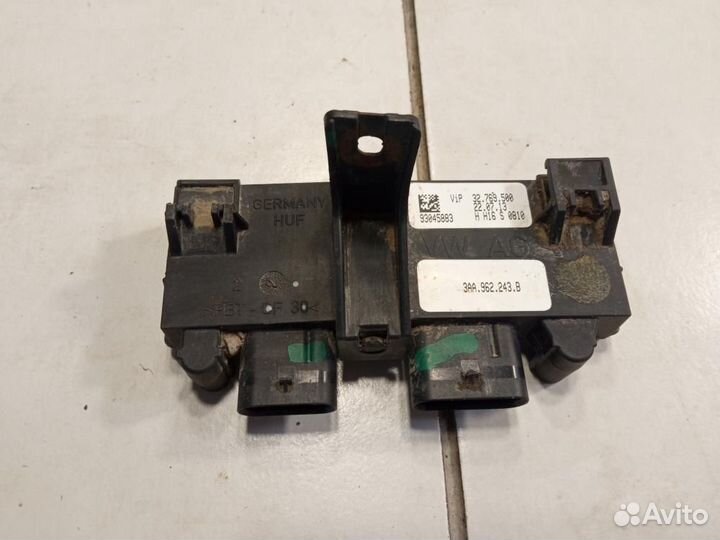 Блок управления открывания багажника Audi A6 C7 4G