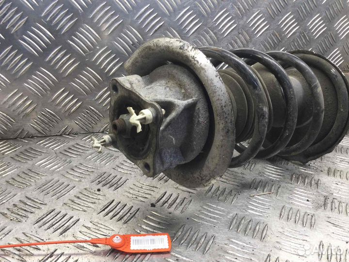 Стойка передняя левая Mercedes Vaneo 166960