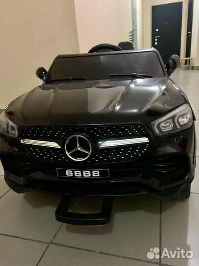 Детский электромобиль mercedes