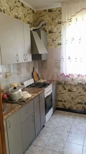 Комната 20 м² в 5-к., 1/3 эт.