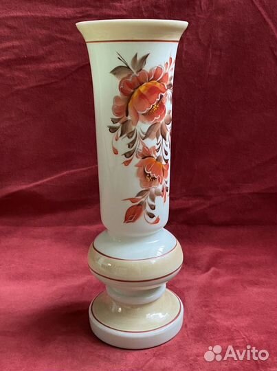 Ваза. Молочное стекло. Ручная роспись. СССР
