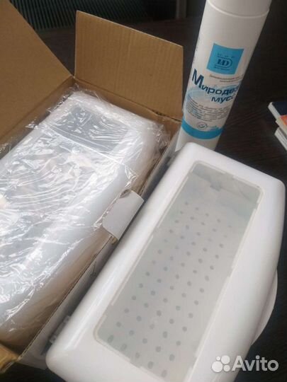 Новый контейнер для дезинфекции + подарки