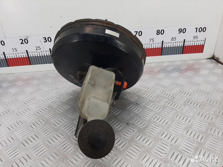 Усилитель тормозов вакуумный для Toyota Rav4 2