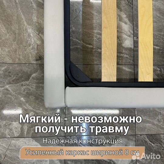 Кровать с матрасом 160х200 двуспальная