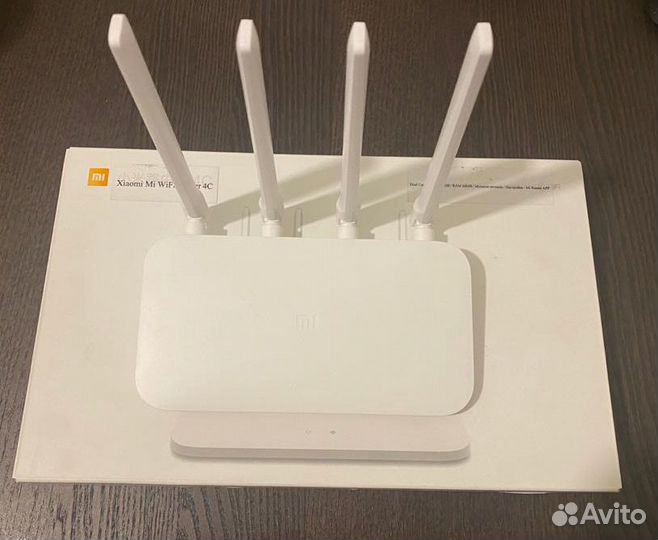 Wi-Fi роутер Xiaomi Mi Wi-Fi Router 4C