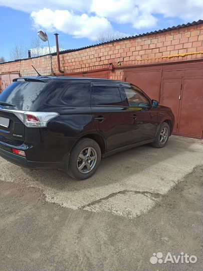 Mitsubishi Outlander 2.0 CVT, 2013, 86 000 км