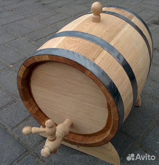 Дубовые бочки и кадки