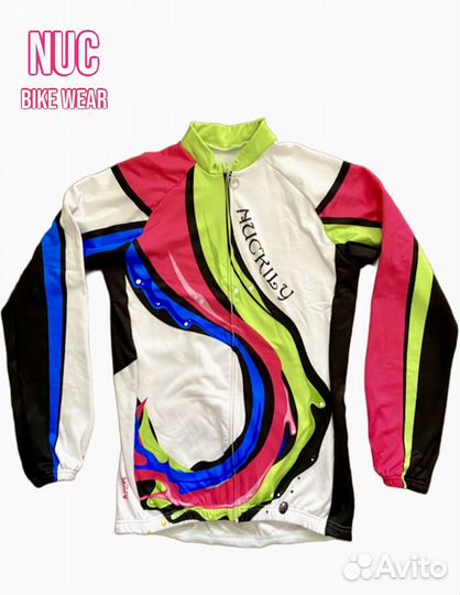 Разминочный костюм Nuckily женский (новый)