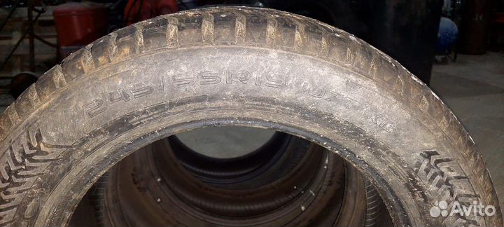 Nokian Tyres Hakkapeliitta 9 SUV 245/55 R19