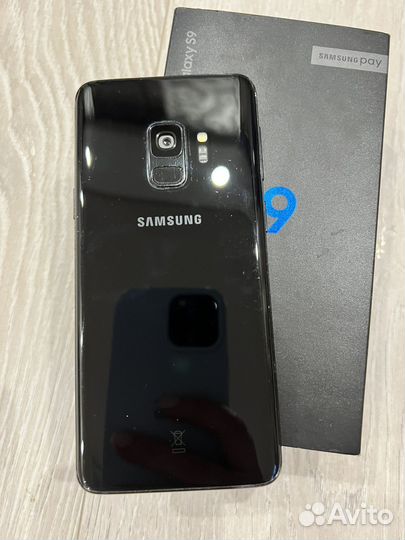Samsung Galaxy S9, 4/64 ГБ