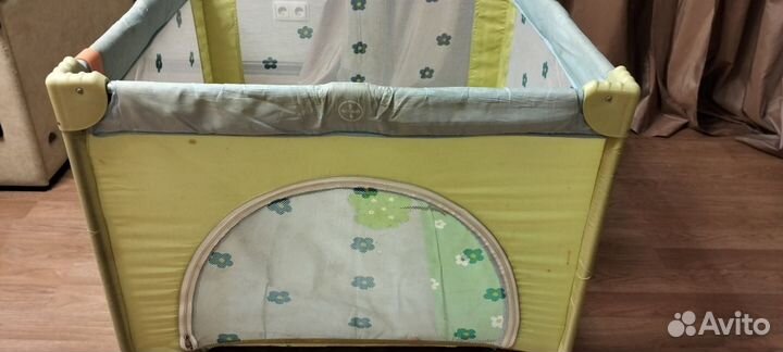 Манеж детский складной