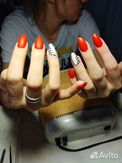 Наращивание ногтей