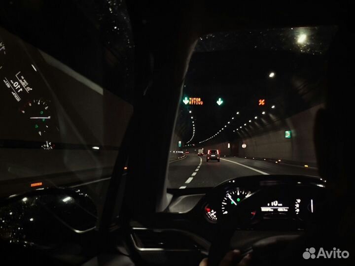 Ночной водитель на иномарку