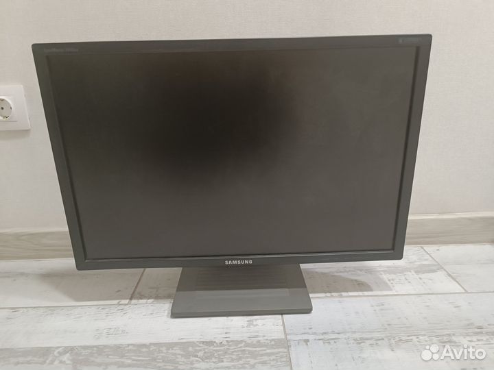 Монитор 24 дюйма Samsung 2443bw