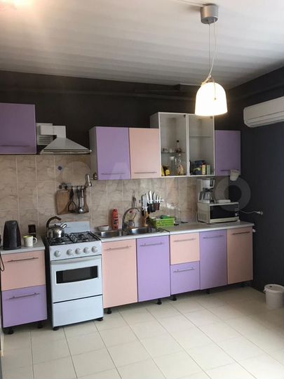 3-к. квартира, 96 м², 3/3 эт.