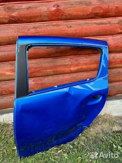 Дверь renault sandero 1 бу