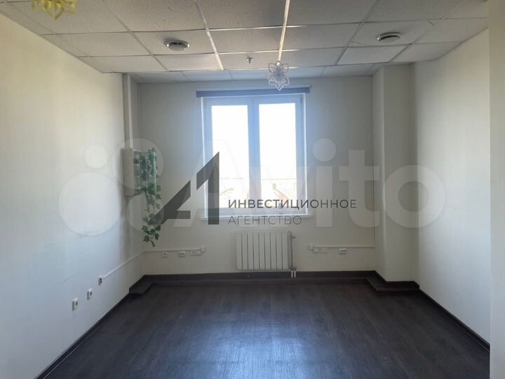 Офис рядом с набережной, 167.2 м²