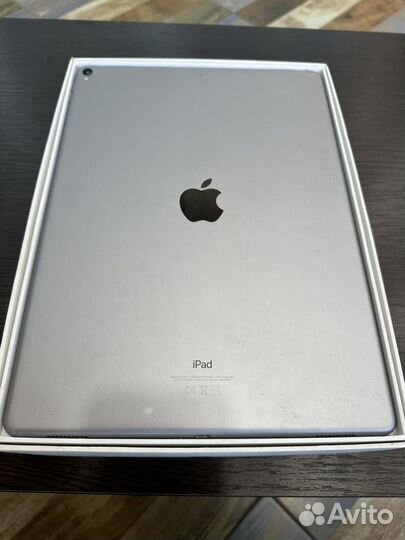 iPad pro 12.9 gen 2 (2017) 256gb