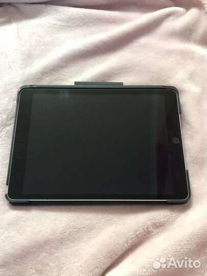 Планшет apple iPad 10.2