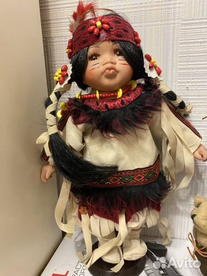 Кукла фарфоровая коллекционная 30см