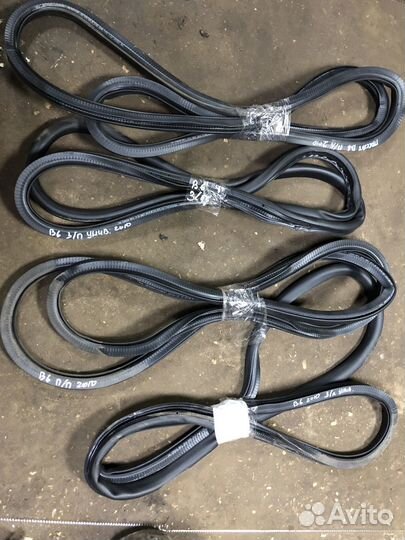 Уплотнитель дверного проёма Volkswagen Passat B6