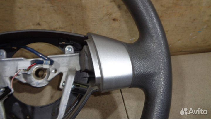 Рулевое колесо Suzuki SX4