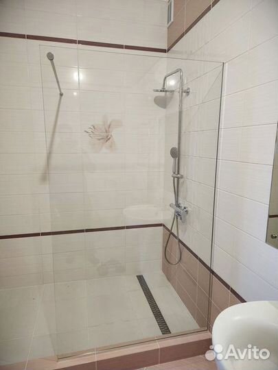 Душевая кабина, душевая перегородка